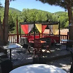 Κάμπινγκ Spacieux A Avec Terrasse - Api-1-52-508 Saint-Maime