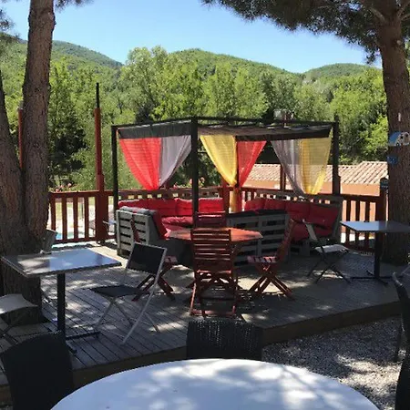 Camping Spacieux A Avec Terrasse - Api-1-52-508 Saint-Maime
