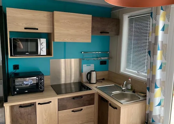 Spacieux A Avec Terrasse - Api-1-52-508 캠프장 Saint-Maime