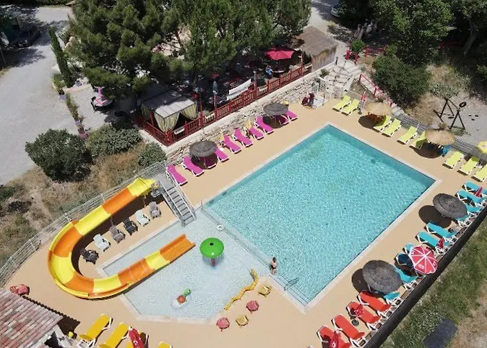 Spacieux A Avec Terrasse - Api-1-52-508 *