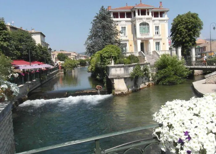 캠프장 Spacieux A Avec Terrasse - Api-1-52-508 *